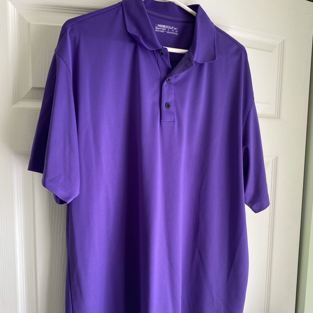 Purple Nike Golf Tee Men’s XL LIKE NEW